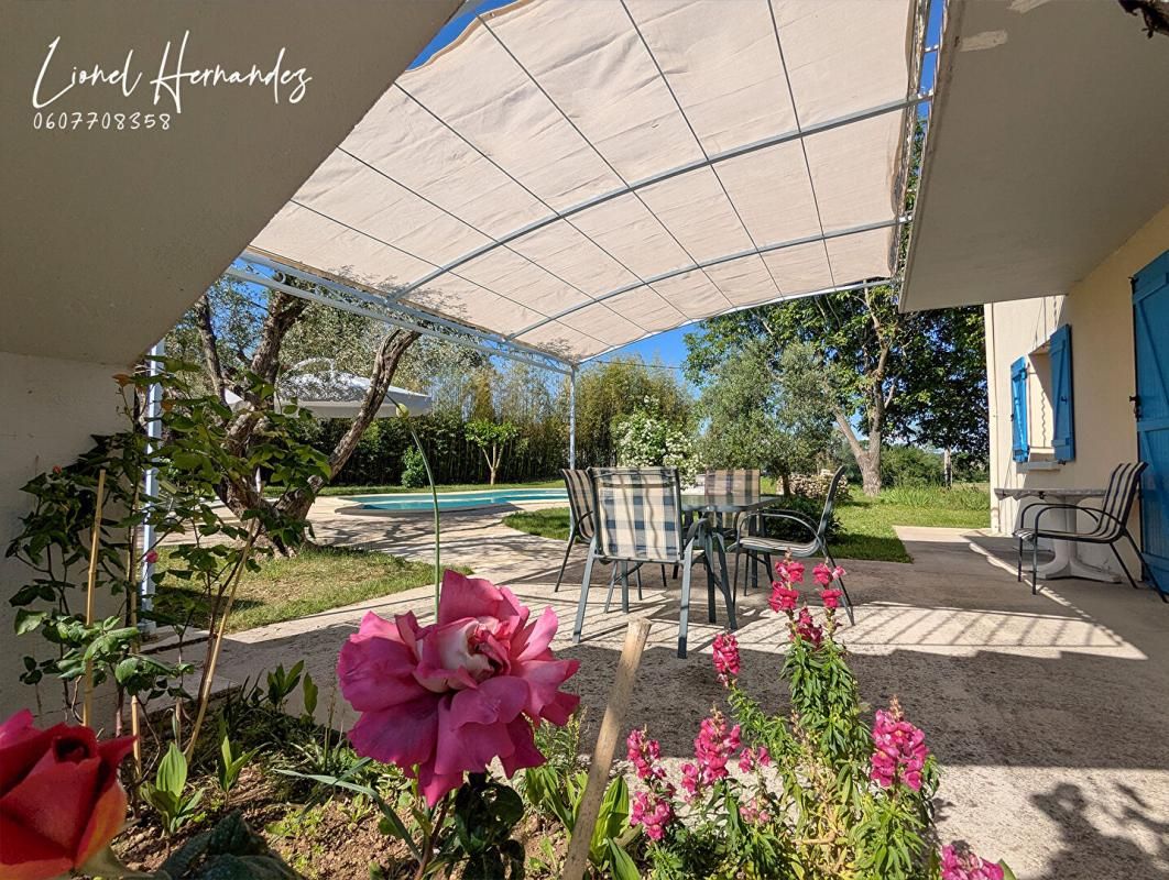 LES PLANS Maison de 162m²  avec 4 chambres et studio indépendant - Jolie vue - Piscine - Dépendances - Forage 3