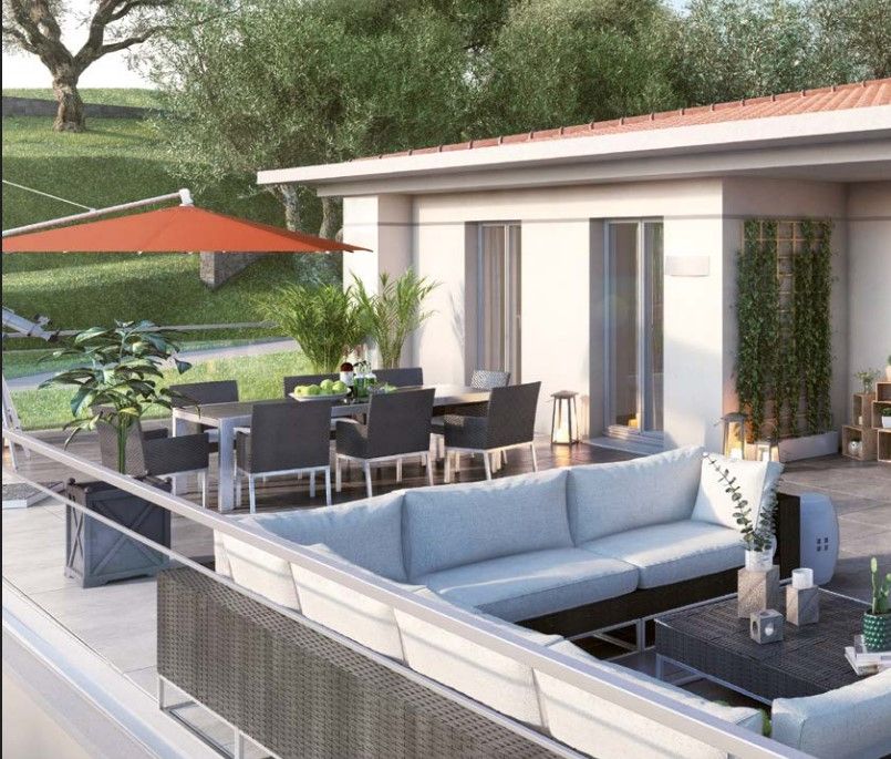 VUE MER , T5 de 157,50 M2 , sur les hauteurs du Cannet