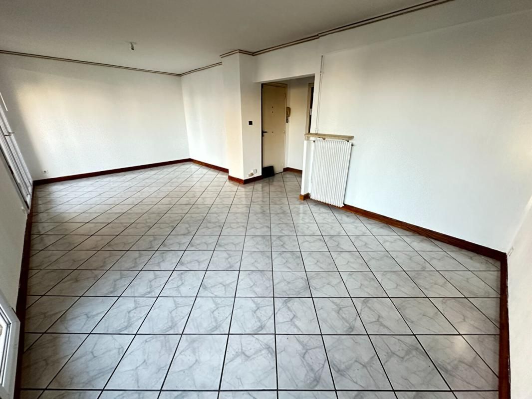 AIX-EN-PROVENCE Appartement lumineux Résidence calme à Aix-en-Provence 2