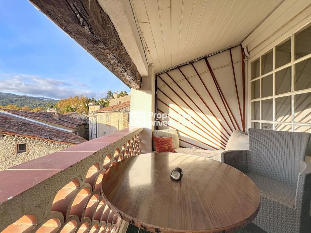 FAYENCE A Vendre Appartement Fayence avec terrasse et vue 1