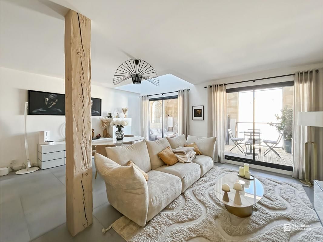 BORDEAUX Appartement Duplex T4 95.79 m2  - Prestations Haut de Gamme - Loggia - 2 Parkings Privatifs 1