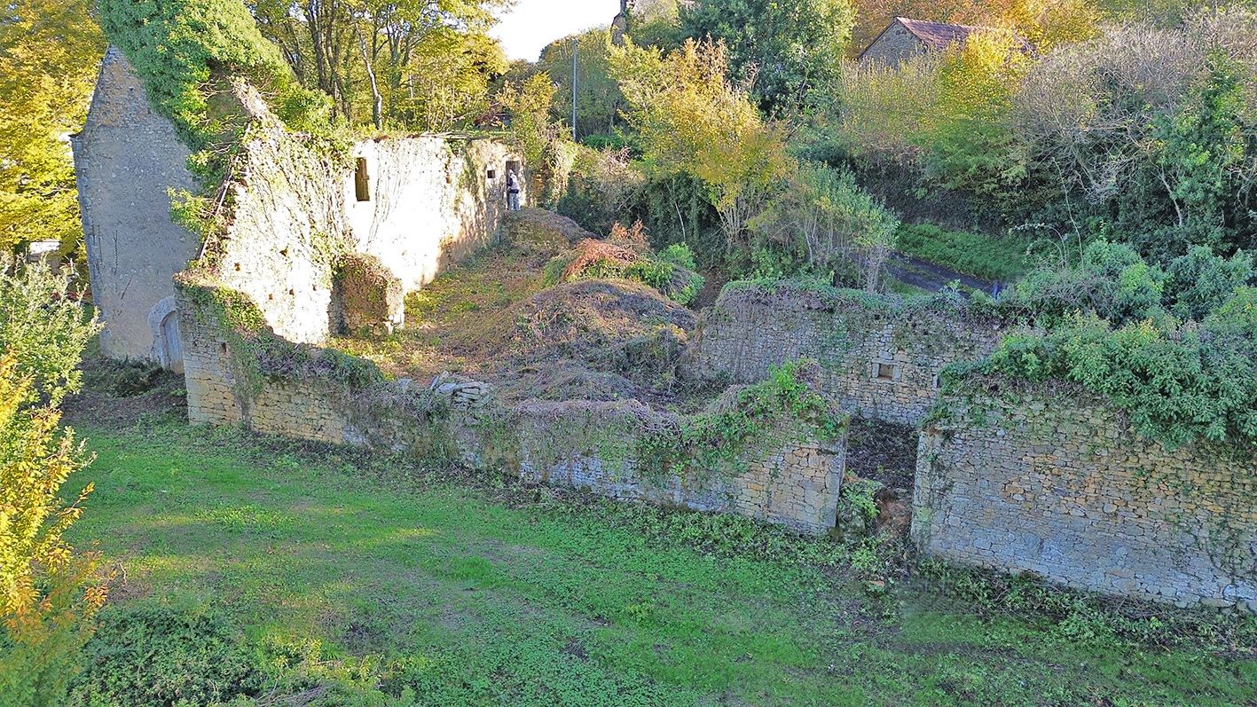 LA CASSAGNE Terrain La Cassagne 8085 m2 2