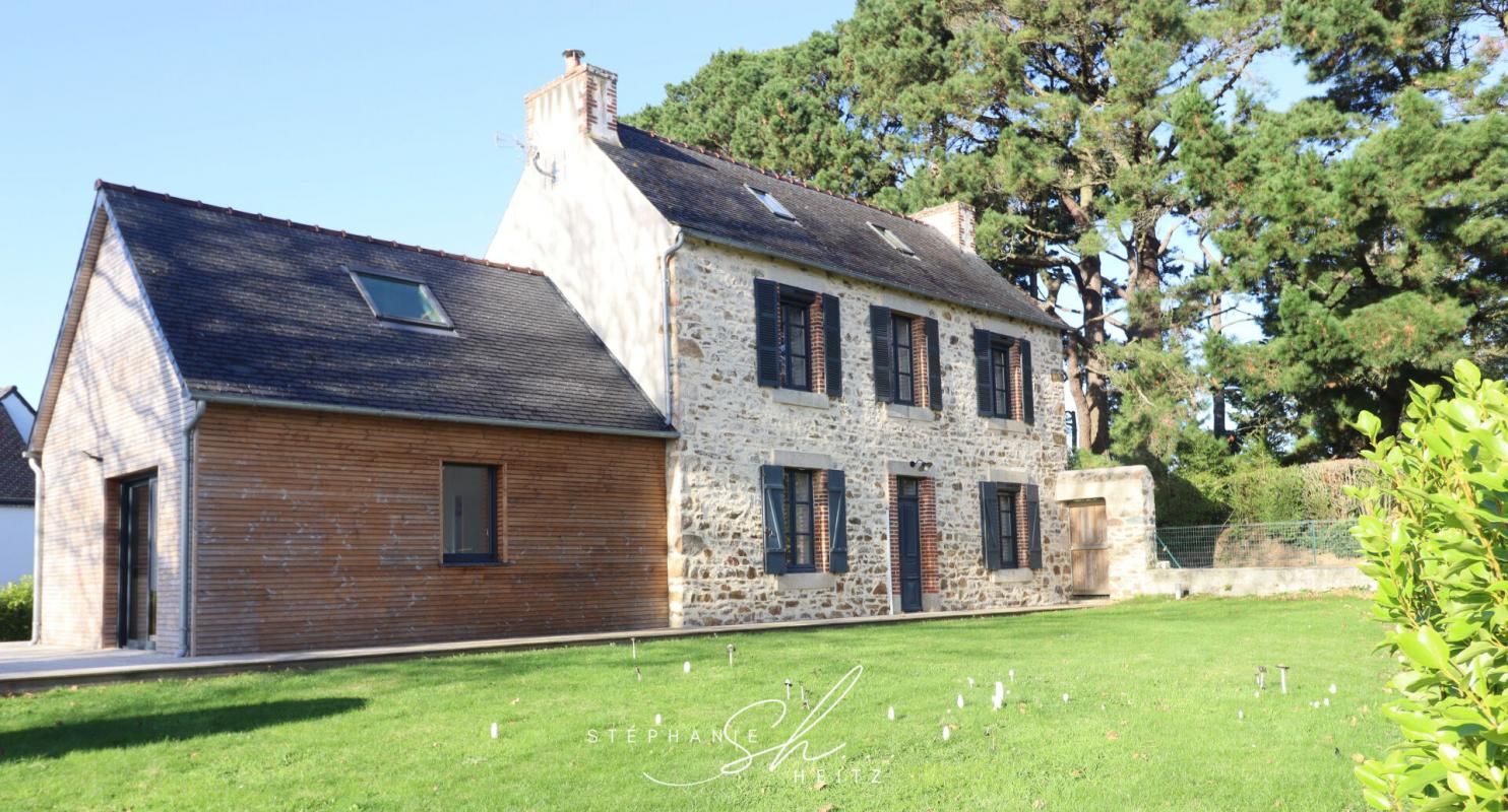 PLOUGASNOU Maison Plougasnou 8 pièce(s) 128 m2 2