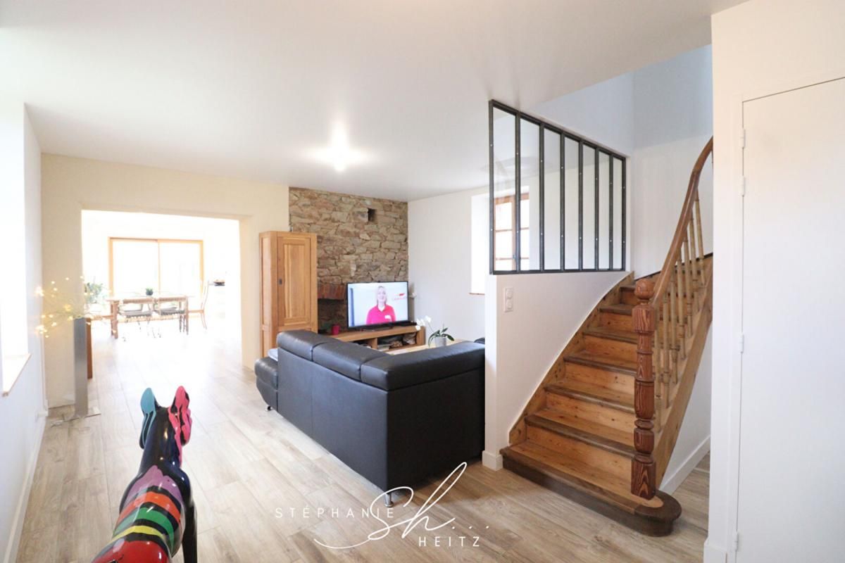 PLOUGASNOU Maison Plougasnou 8 pièce(s) 128 m2 4