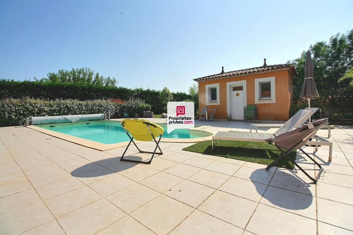 SAINT-THEODORIT Maison 4 chambres 181 m² avec piscine à Saint Théodorit 3