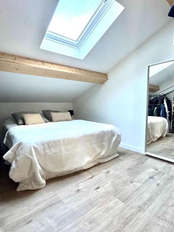 MEYZIEU Maison Meyzieu 4 pièce(s) 90 m2 4