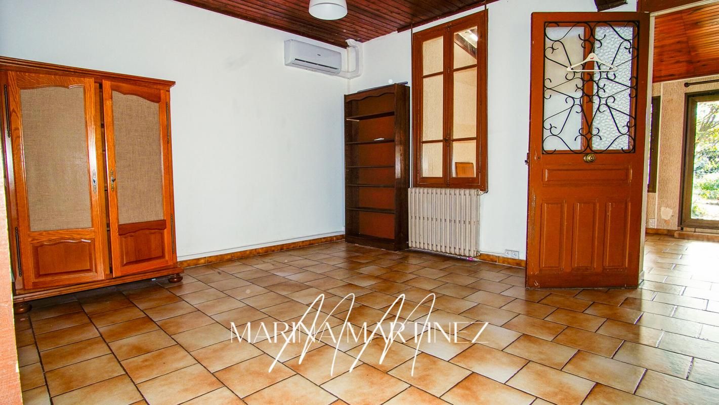 BRAM Rare à Bram - Maison de village avec terrain arboré et dépendances 4