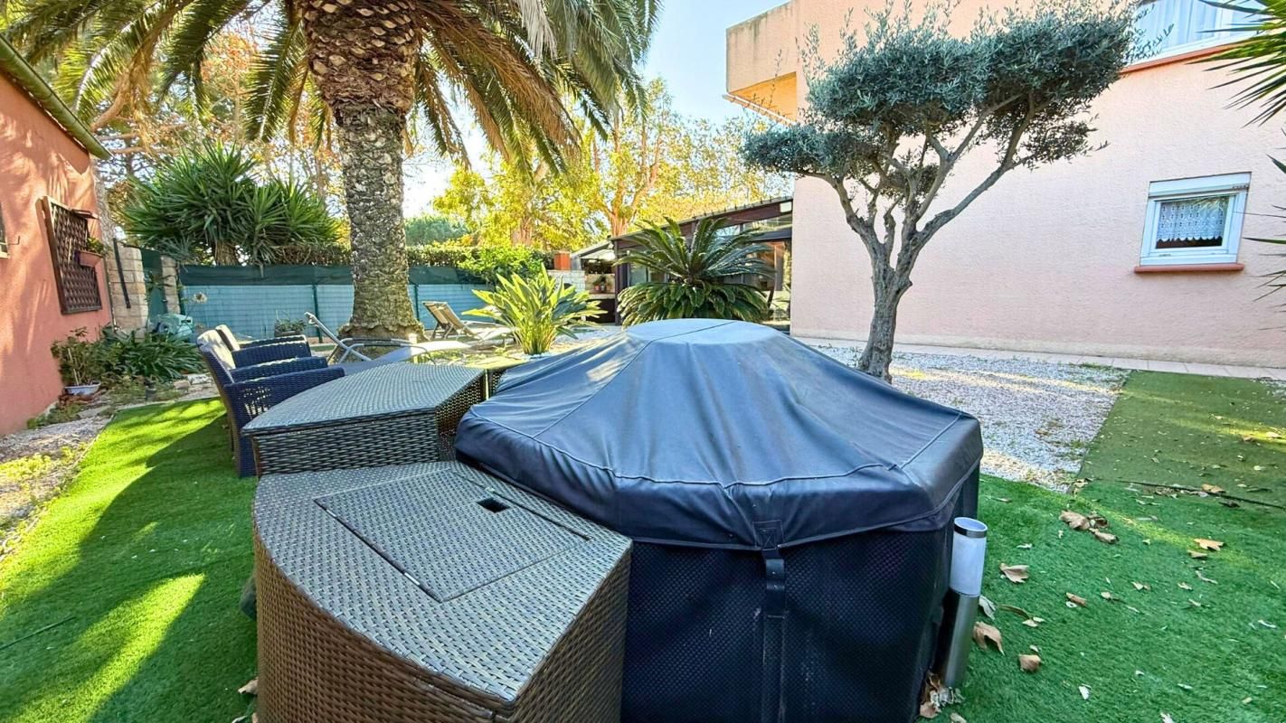 SAINT-CYPRIEN Appartement Duplex avec Jardin & Dépendance ? 93 m² utiles ? À 5 min de la Plage 3