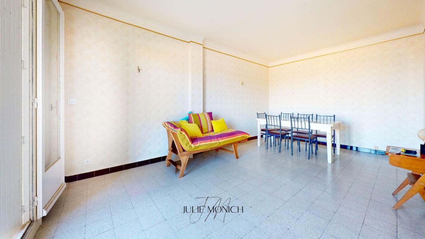 BANYULS-SUR-MER T3 AVEC TERRASSE FACE AU PORT 4