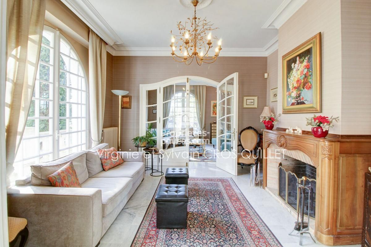 BOURG-SAINT-BERNARD Belle villa Bourg Saint Bernard 7 chambres 215 m2 4