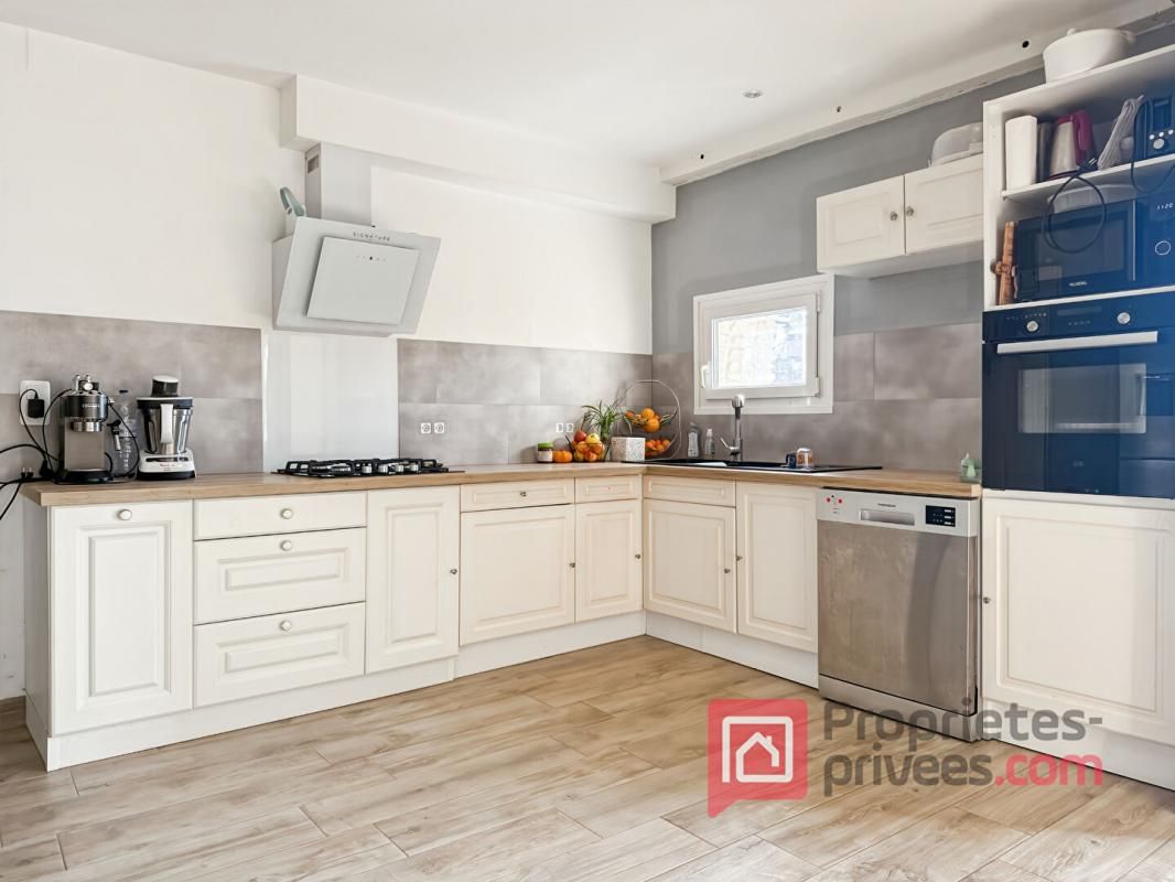 VILLE-SUR-ARCE Maison Ville Sur Arce 9 pièce(s) 189 m2 2