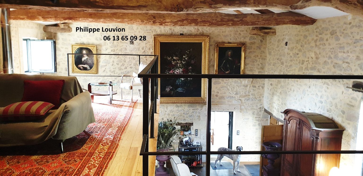 MONSEGUR Demeure de prestige  11 pièce(s) 340 m2 3