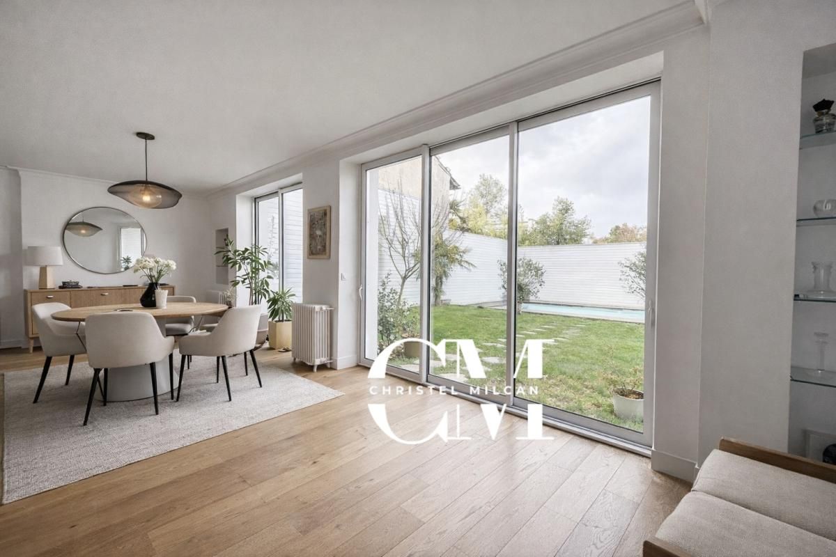 BORDEAUX Maison Bordeaux Caudéran 240 m² piscine garage cave 5 chambres 2