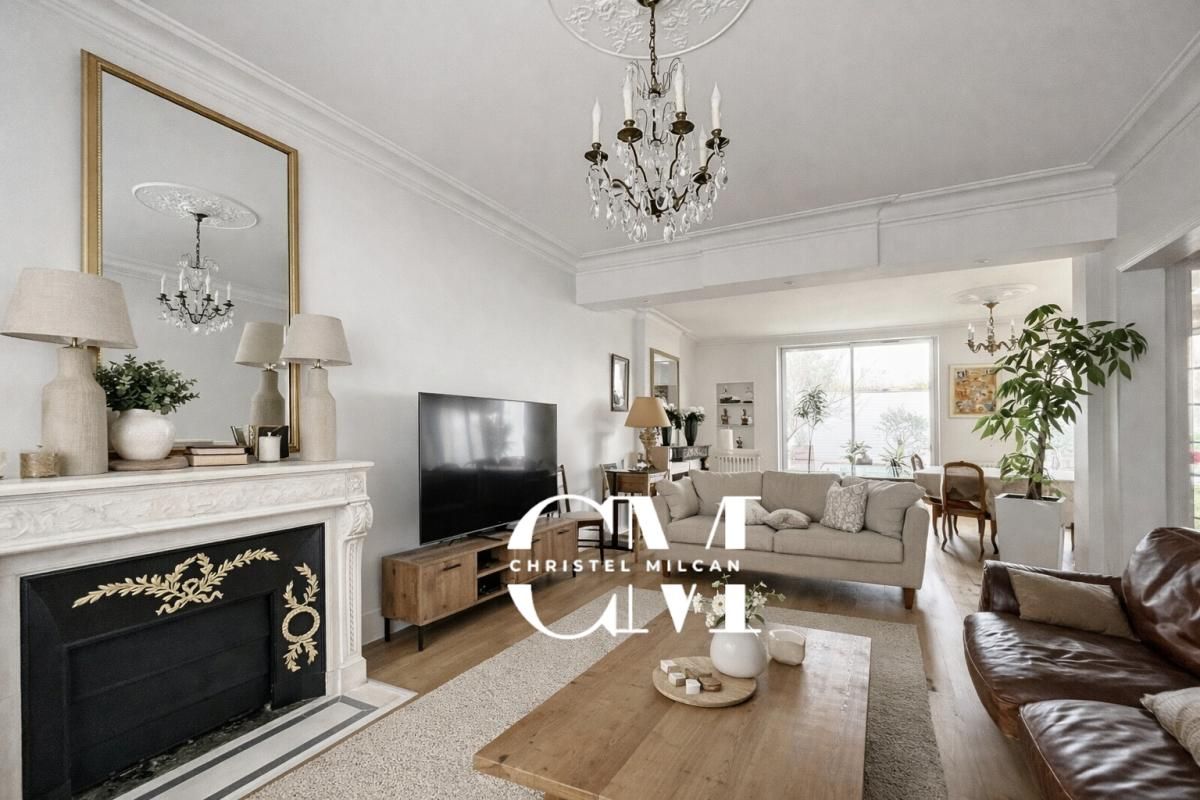 BORDEAUX Maison Bordeaux Caudéran 240 m² piscine garage cave 5 chambres 3