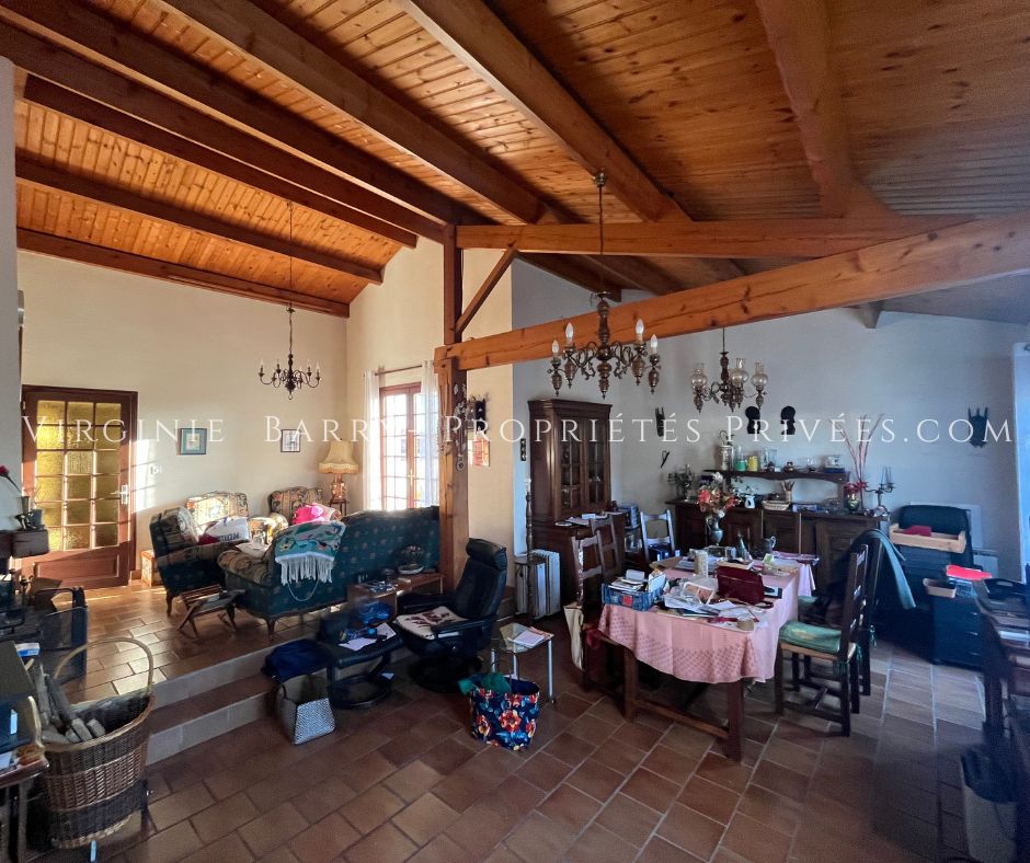 ECHILLAIS BELLE MAISON T5 DE PLAIN PIED NON MITOYENNE 2