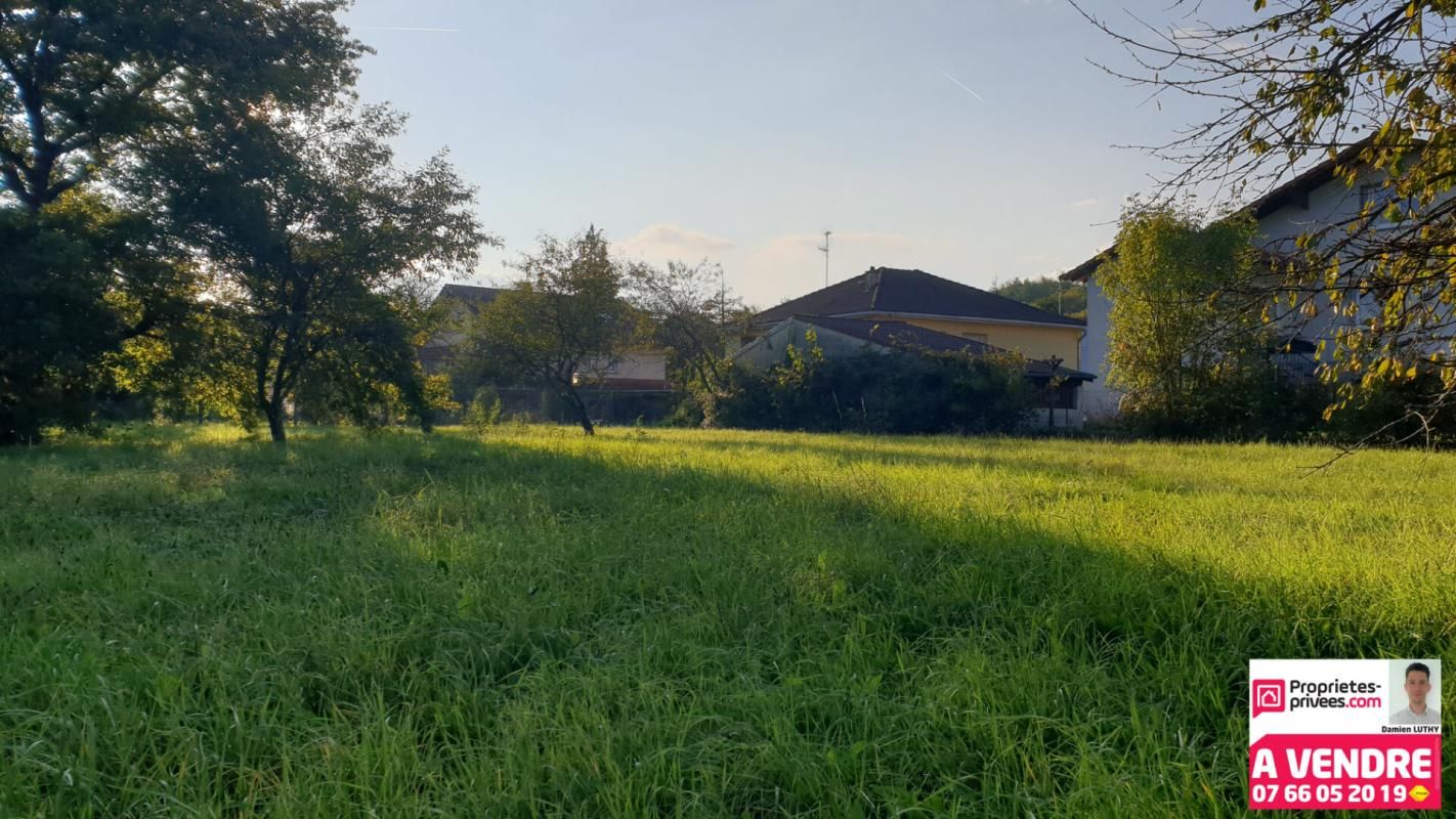 DENNEY Terrain de 1 450 m² 2