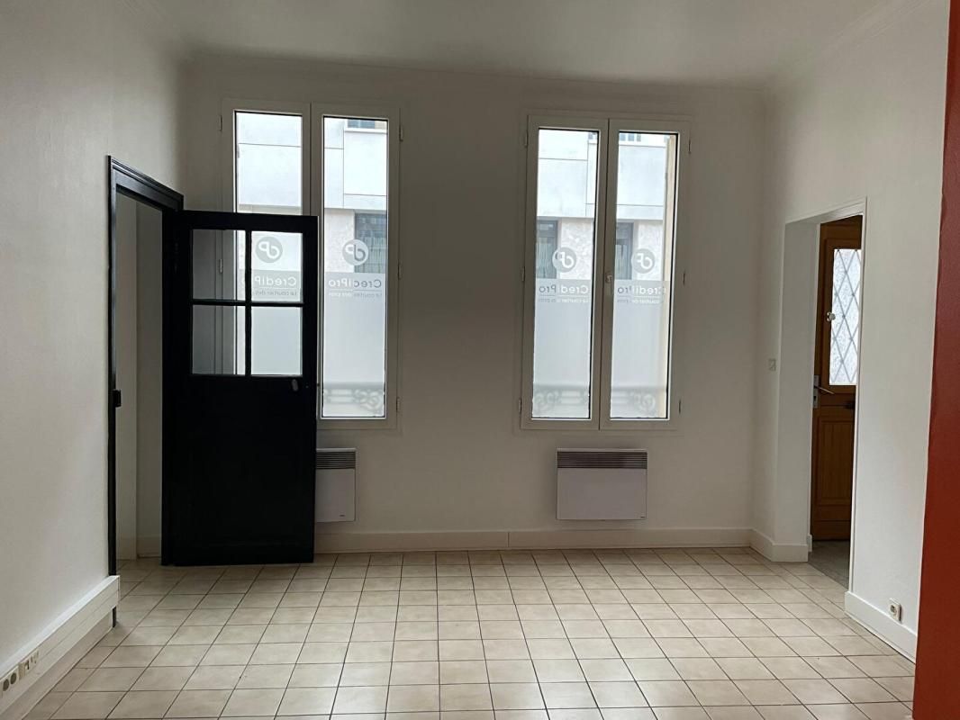 CHARTRES 28000 CHARTRES - LOCATION BUREAUX 60 m² 3
