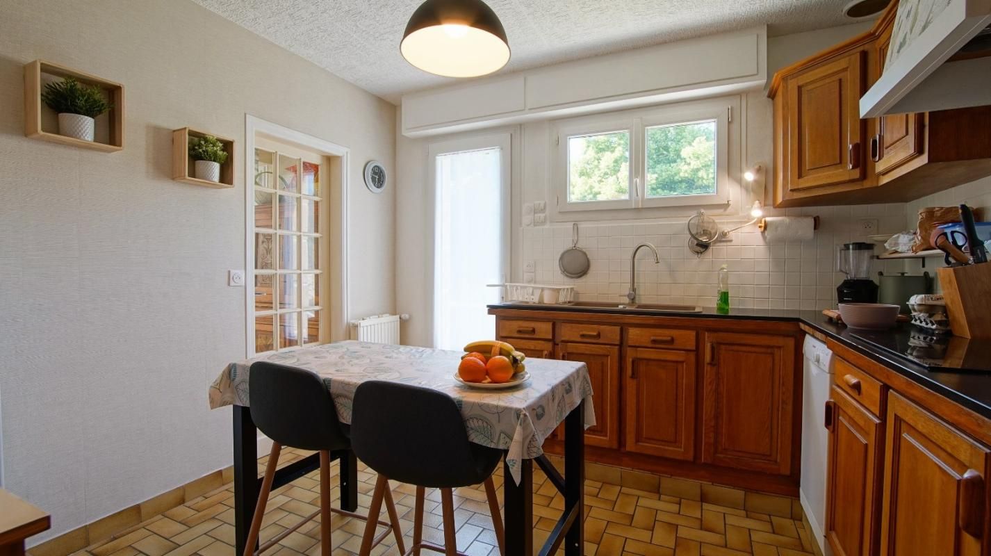 SAINT-BRIEUC Saint Brieuc - Maison 5 Chambres - Jardin et Garage - Ville Oger 4