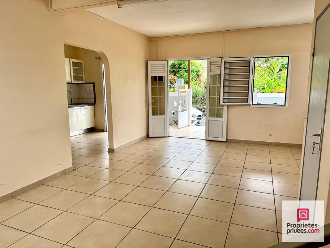 FORT-DE-FRANCE NOUVEAUTÉ - EXCLUSIVITÉ - Maison F4 lumineuse + Grande terrasse - Fort-de-France 3