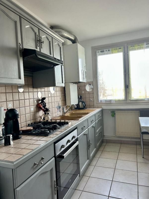 LE COTEAU Le Coteau ,Appartement 64 m² -1er étage d'une résidence sécurisée 2