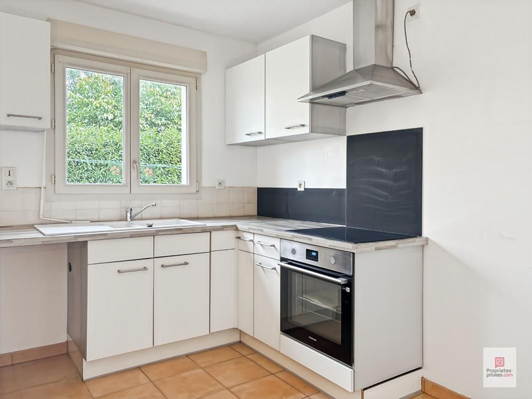 COURTILLERS Maison plain pied - Courtillers 5 pièce(s) 80.04 m2 4