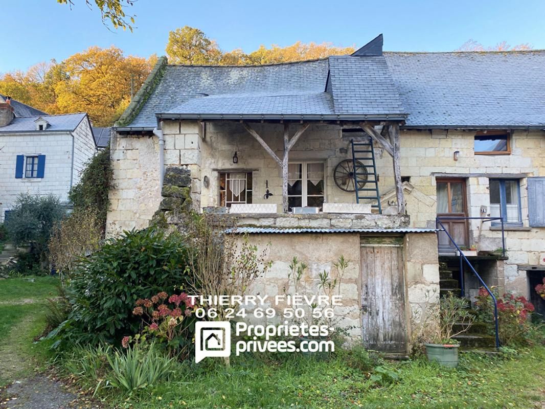 GENNES 49350 - Gennes Val De Loire - Trèves - Ensemble de 2 maisons anciennes dont maison habitable de 2 pièces (1 chambre) de 68 m2 3