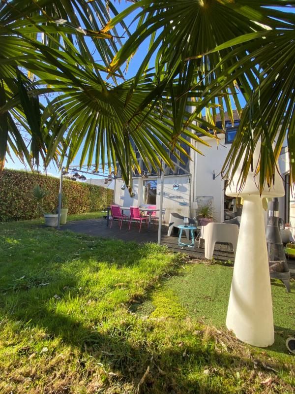 BADEN Bourg Maison Baden 6 pièce(s) 110 m2 1