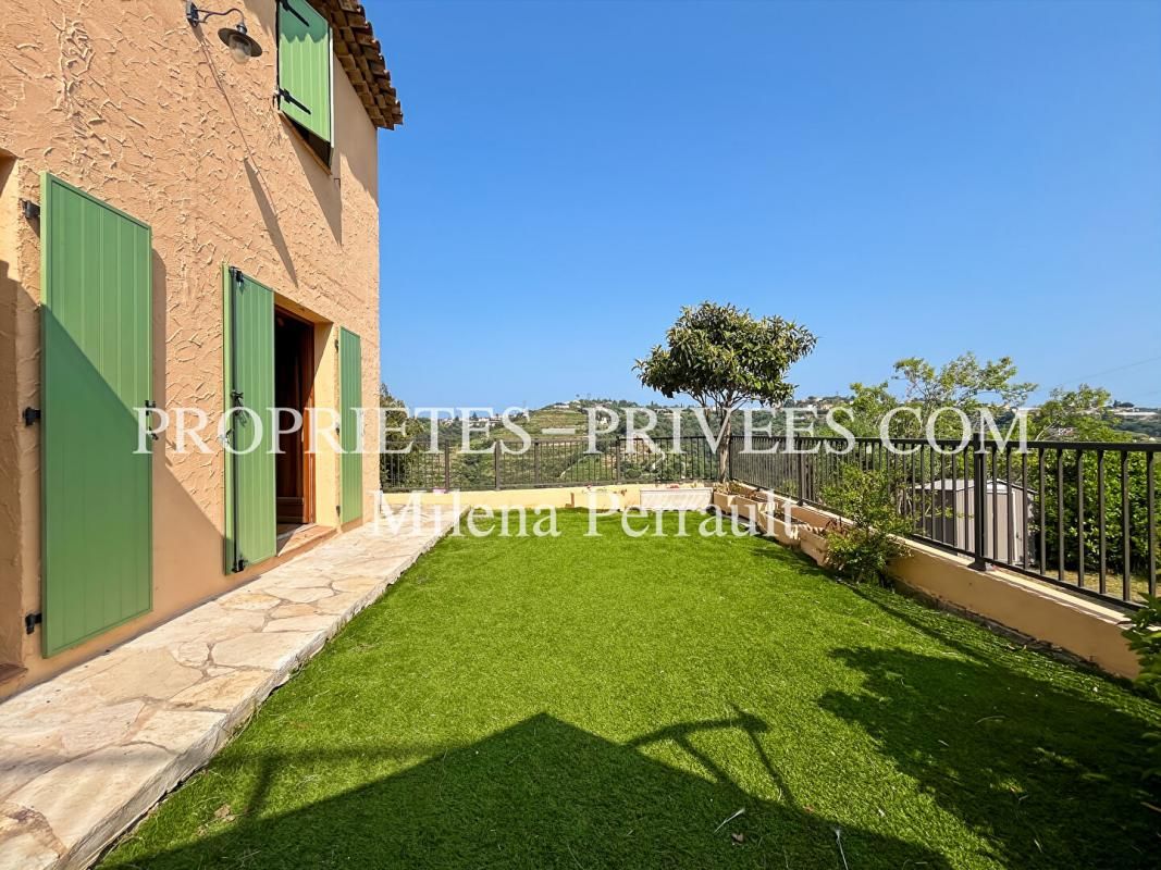 NICE NICE OUEST - Villa d'environ 150 m2   + GARAGE + PISCINE 3