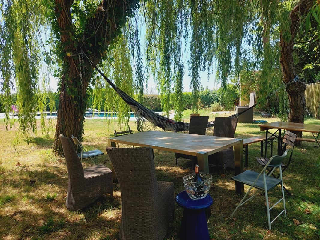 JANVRY Propriété avec piscine 2