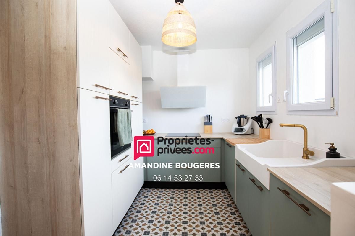 VITRE VITRÉ 35500 - TOUT FAIRE A PIED- MAISON RÉNOVÉE- 3 CHAMBRES - JARDIN-259 970 EUROS HAI 2