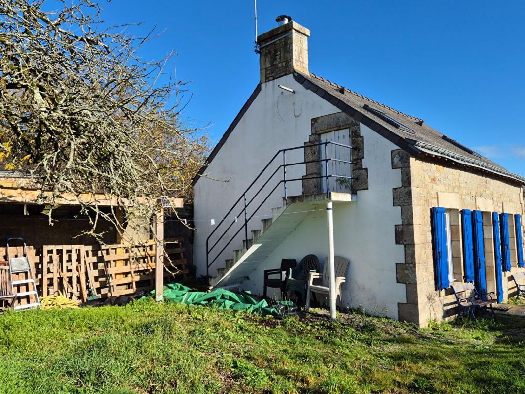 LOCMALO Charmante petite maison rénovée en 2023 de 63 m² sur terrain de 500 m2 (Morbihan). (3 min de Guéméné-sur-Scorff,  18 min de Pontivy, 25 min de Plouay) 2