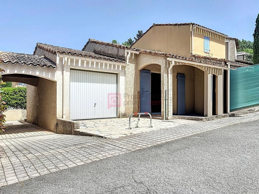 AURIBEAU-SUR-SIAGNE Maison de vacances Auribeau Sur Siagne 2 pièces 42 m2 1