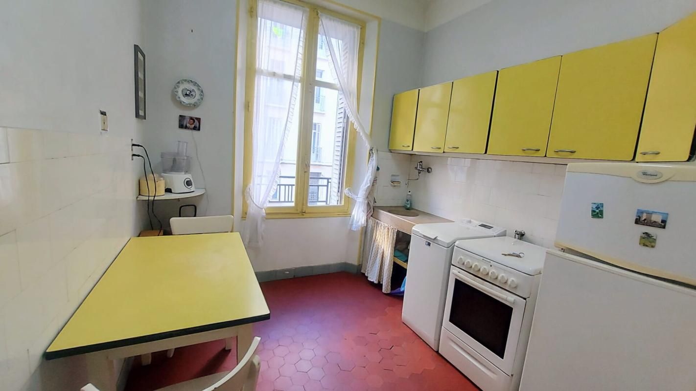 MARSEILLE-4E-ARRONDISSEMENT Appartement 13004 Marseille 2 pièce(s) 40 m2 4