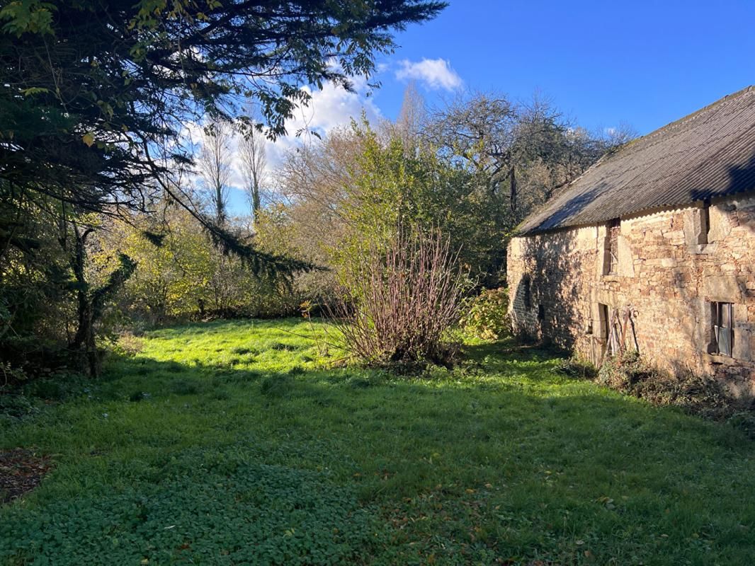 VANNES Maison en pierre à rénover - Vannes - 84 m2 2