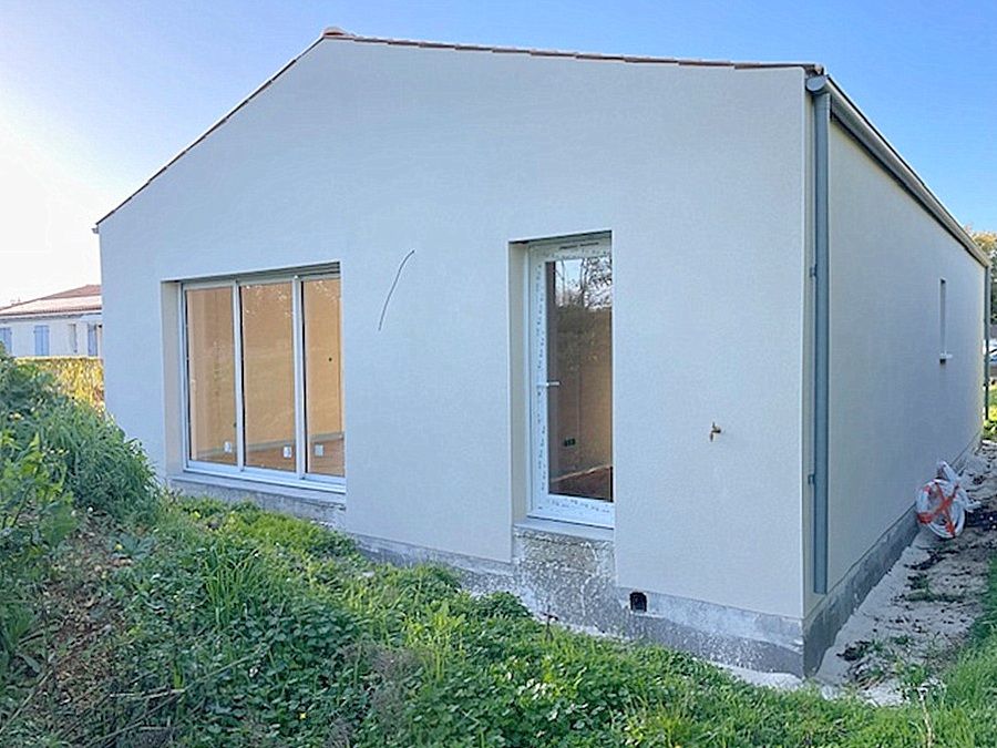 SAINT-JEAN-DE-LIVERSAY Maison neuve en cours d'achèvement TAUGON, 79 m2, 2 chambres, garage, RT2020, parcelle 689 m2 4