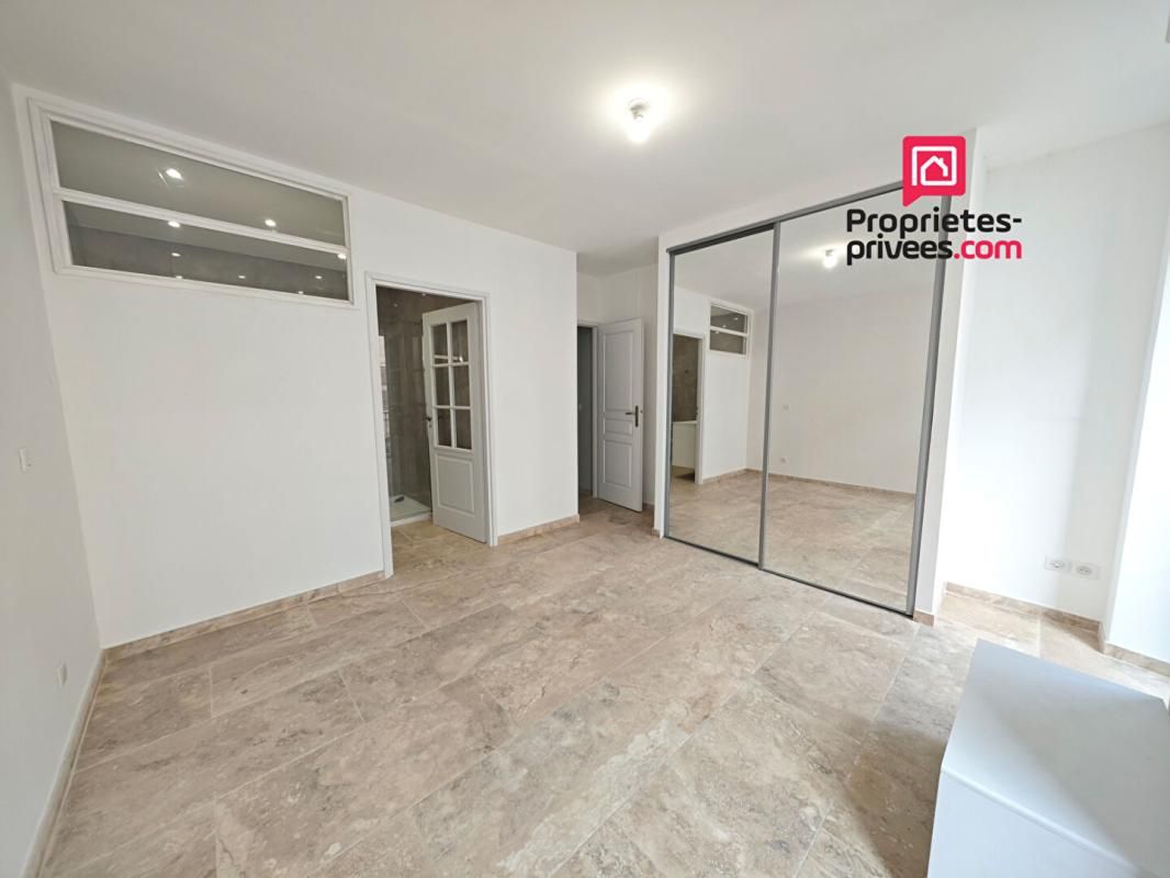 VIDAUBAN Appartement Vidauban 2 pièces 55 m2- ENTIEREMENT REFAIT A NEUF 4