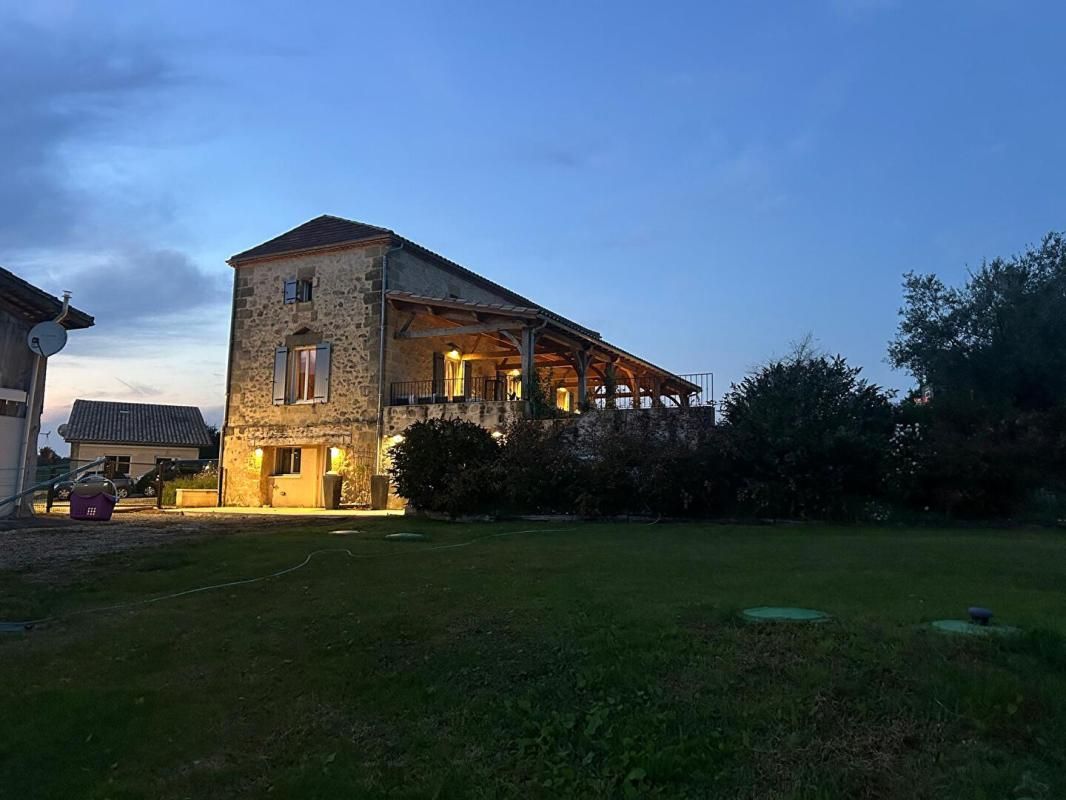SERIGNAC-PEBOUDOU Demeure de prestige, piscine, gites, batiments et 23 hectares de terres agricoles groupées 3