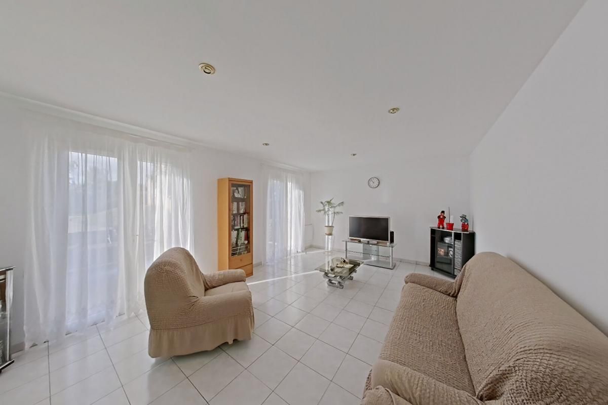 CARCASSONNE Villa de plain-pied 5 pièces 3