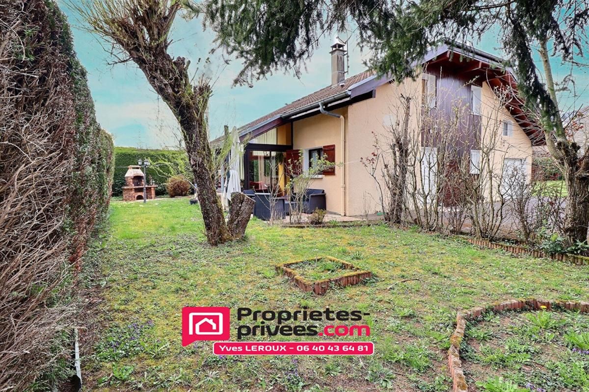 SAINT-PIERRE-EN-FAUCIGNY Maison St Pierre En Faucigny 6 pièces 117 m2 +18m² 2