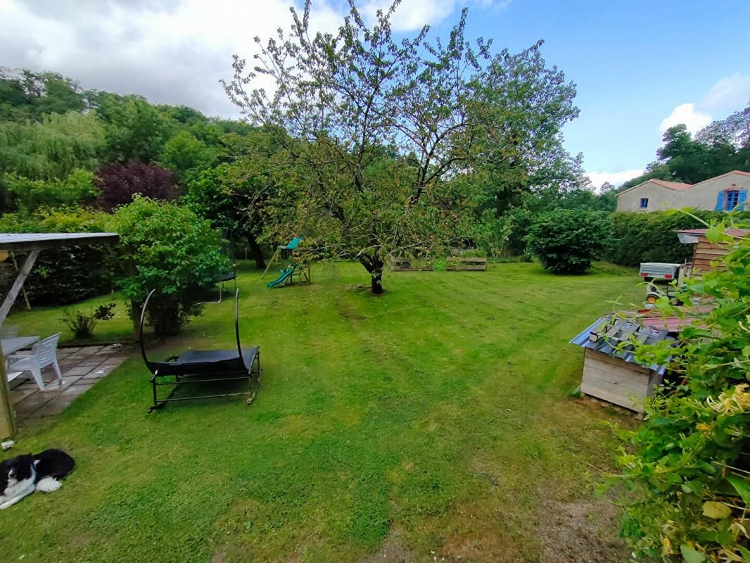 MORTAGNE-SUR-SEVRE Maison Mortagne sur Sèvre 5 pièces 90 m2 4