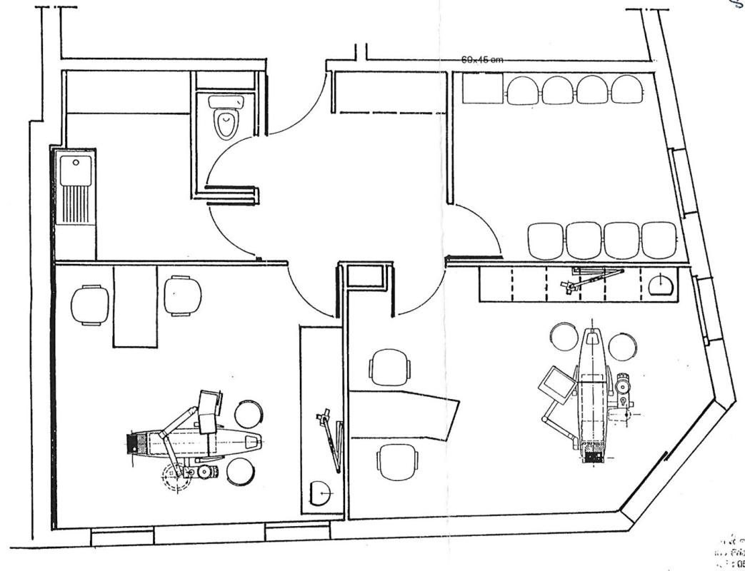 SALON-DE-PROVENCE SALON DE PROVENCE - Murs commerciaux, Bureaux 3