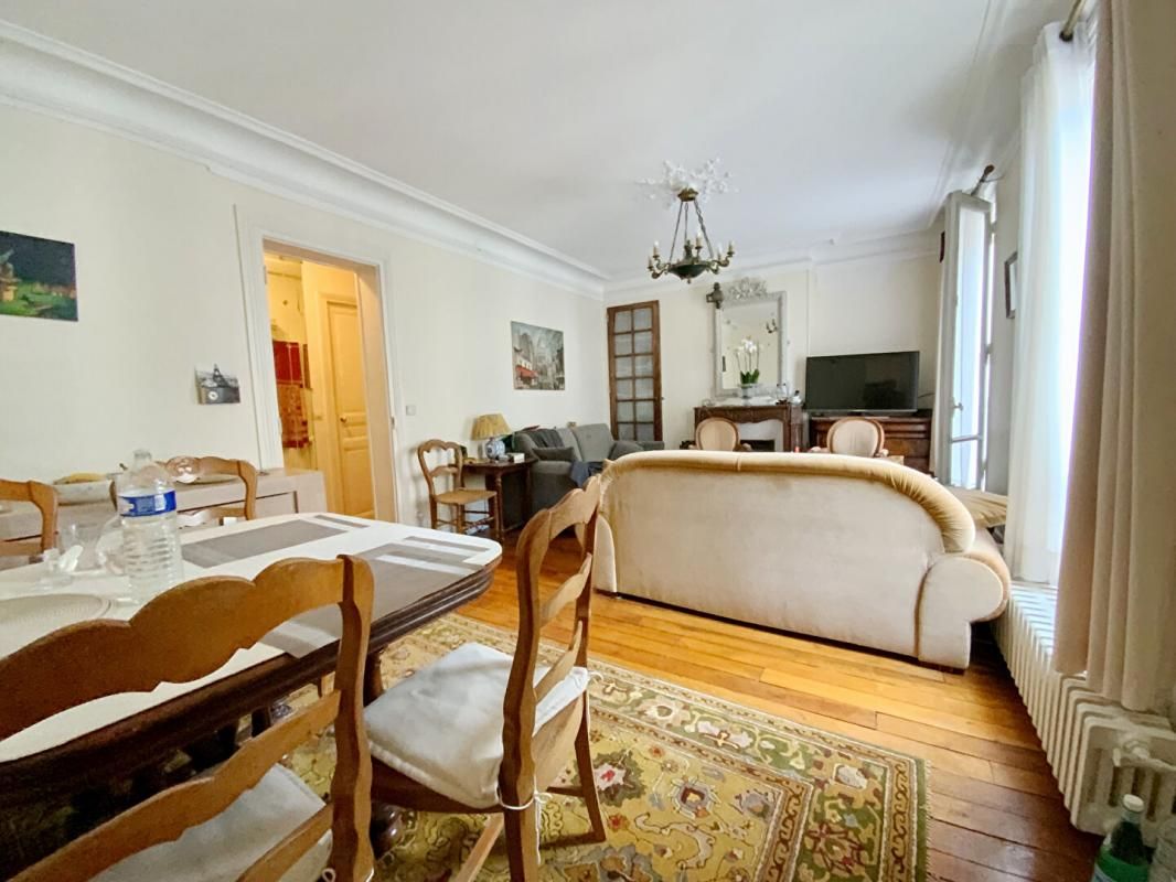 LEVALLOIS-PERRET Appartement deux chambres 49 m2 2