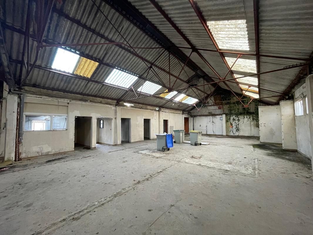 NANTES Ensemble loft + locatif à créer - 8 pièces - 150 m2 2