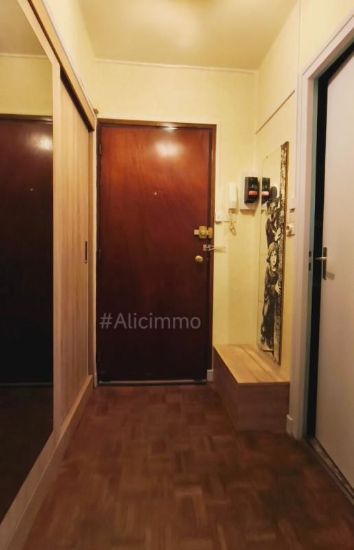 SEZANNE Appartement Sézanne 1 pièces 28 m2 3