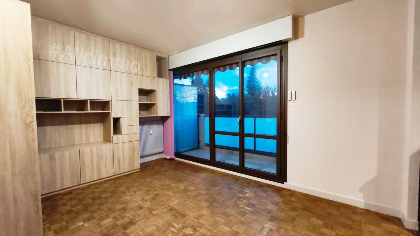 SEZANNE Appartement Sézanne 1 pièces 28 m2 4