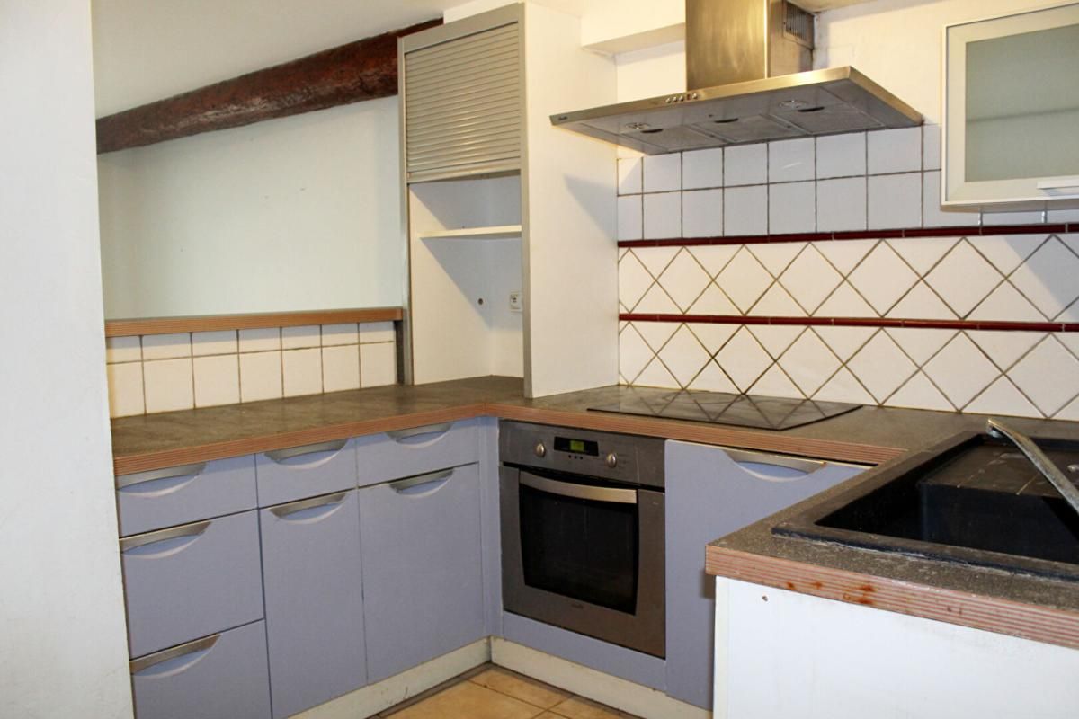 NEVIAN Maison Nevian 4 pièce(s) 99 m2 3