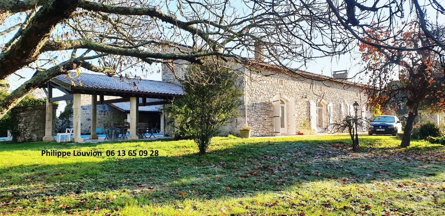 MONSEGUR Demeure de prestige Monsegur 11 pièce(s) 337 m2 2