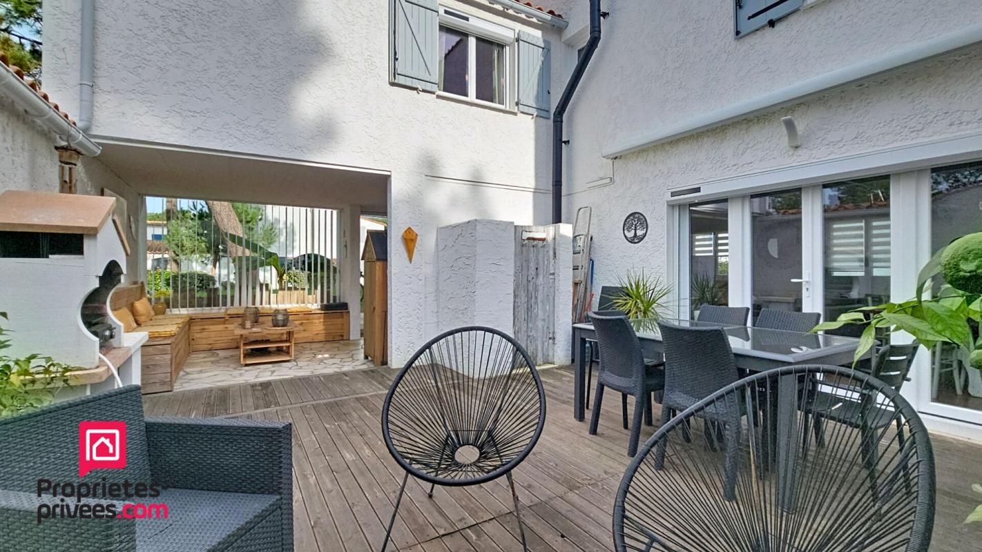 LES MATHES Maison LA PALMYERE 6 pièce(s) 96 m2 3