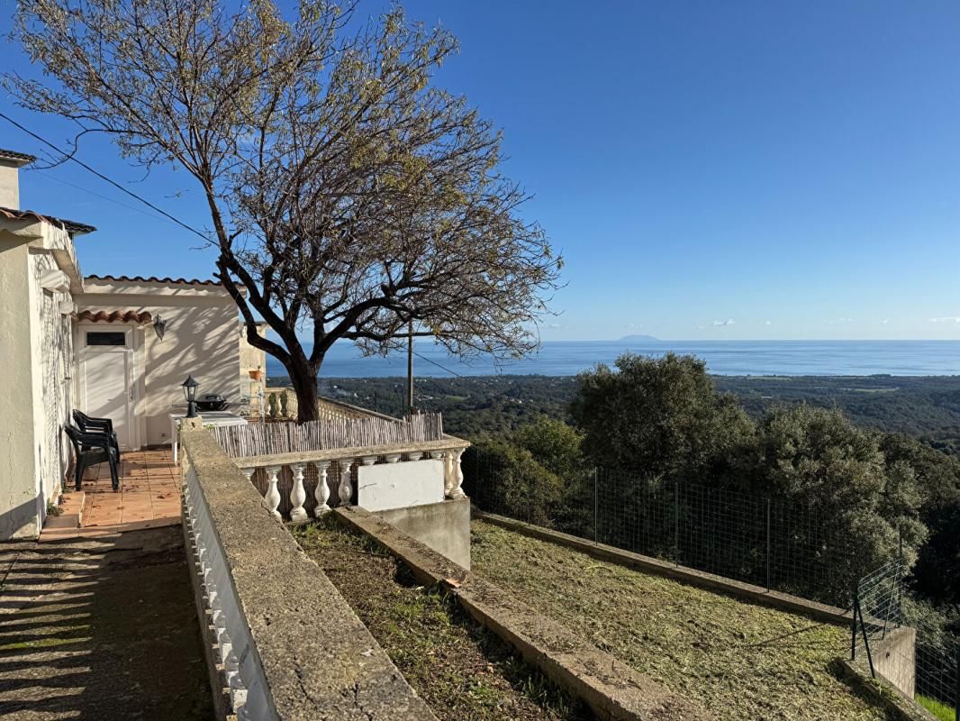 SANT'ANDREA-DI-COTONE Villa de caractère ? 171 m² ? 5 chambres, dépendance, piscine ? Magnifique vue mer ? Calme absolu 4