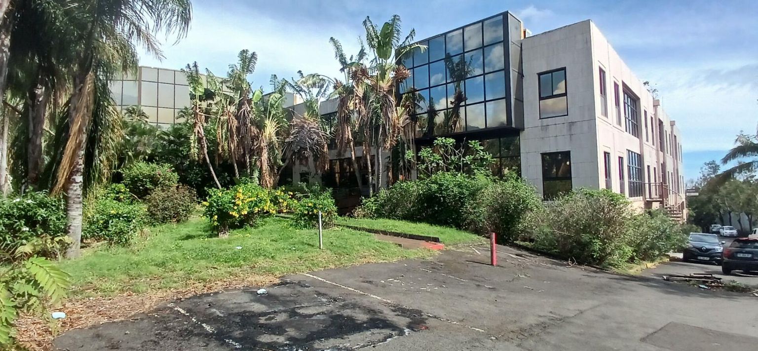 SAINTE-CLOTILDE Appartement T1 de 42 m² situé à Sainte-Clotilde 97490 1